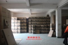 豪情HQ6360B1輕型客車用的吉利MR479Q發(fā)動(dòng)機(jī)的大修及配件